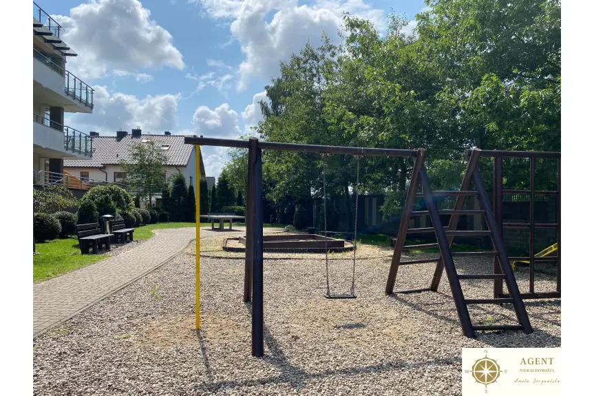 kołobrzeski, Kołobrzeg, MAZOWIECKA, Mieszkanie 4 pokojowe oś. Bajkowe w Kołobrzegu