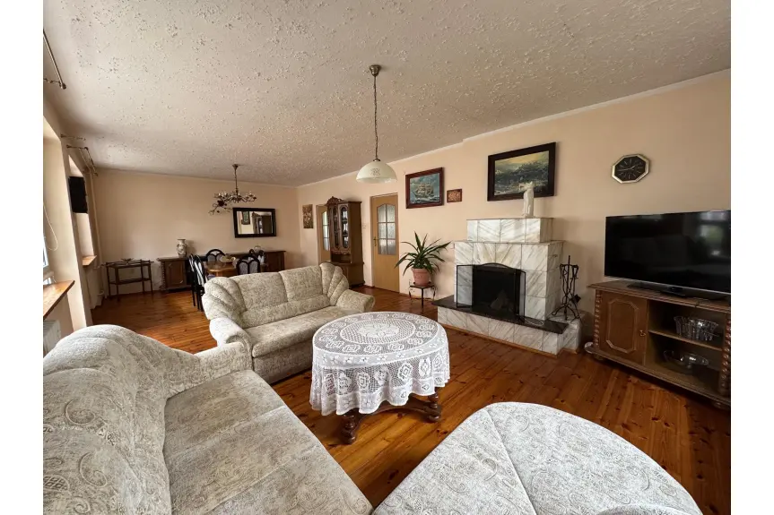 zachodniopomorskie, kołobrzeski, Kołobrzeg, Kasztelańska, DOM WOLNOSTOJĄCY W BUDZISTOWIE k/ KOŁOBRZEGU