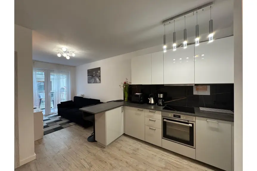 kołobrzeski, Kołobrzeg, Bałtycka, 2 POKOJE NAJEM DŁUGOTERMINOWY BAŁTYCKA