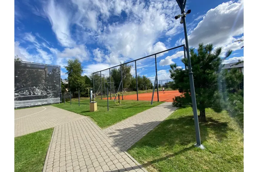 kołobrzeski, Ustronie Morskie, DOM  NA REZYDENCJA USTRONIE MORSKIE