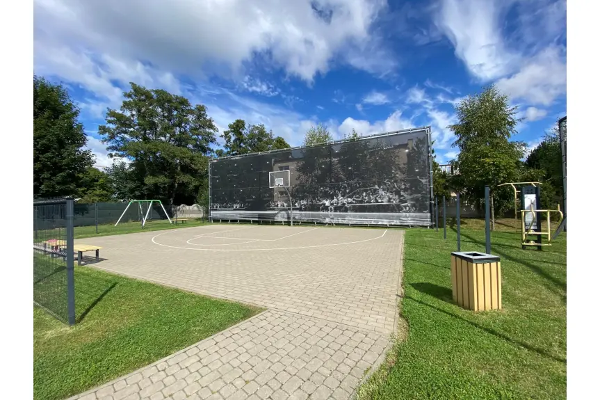 kołobrzeski, Ustronie Morskie, DOM  NA REZYDENCJA USTRONIE MORSKIE