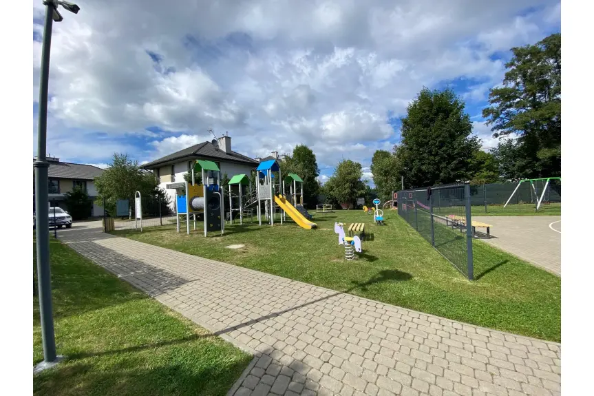 kołobrzeski, Ustronie Morskie, DOM  NA REZYDENCJA USTRONIE MORSKIE