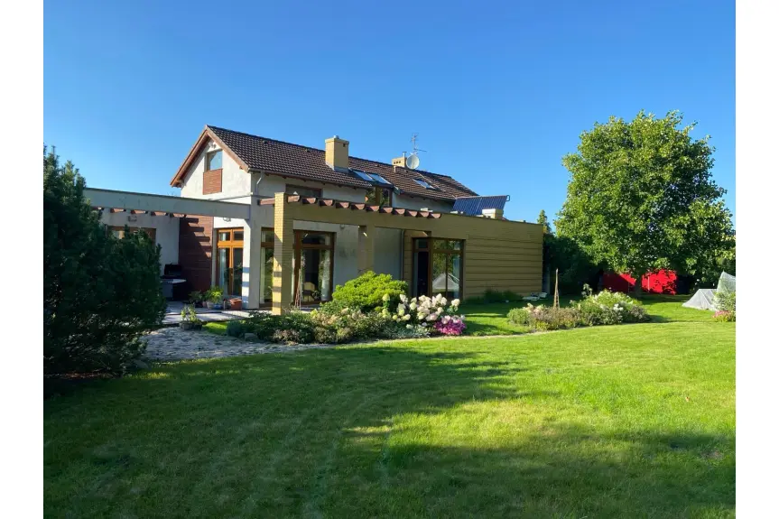 zachodniopomorskie, kołobrzeski, Kołobrzeg, LUKSUSOWA POSIADŁOŚĆ 5 km od Kołobrzegu