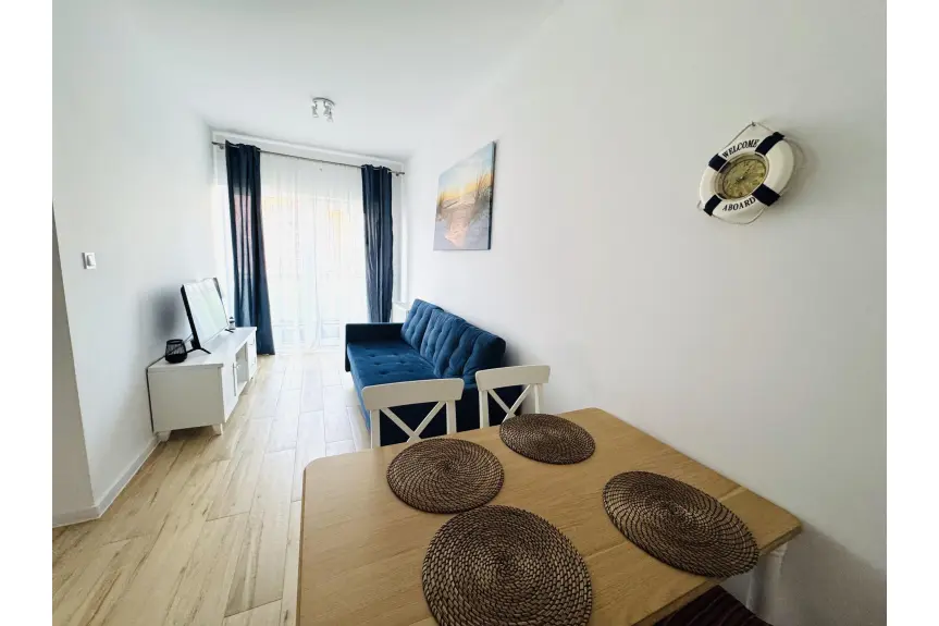 zachodniopomorskie, kołobrzeski, Kołobrzeg, Bałtycka, 2 POKOJE nad morzem  ul. BAŁTYCKA